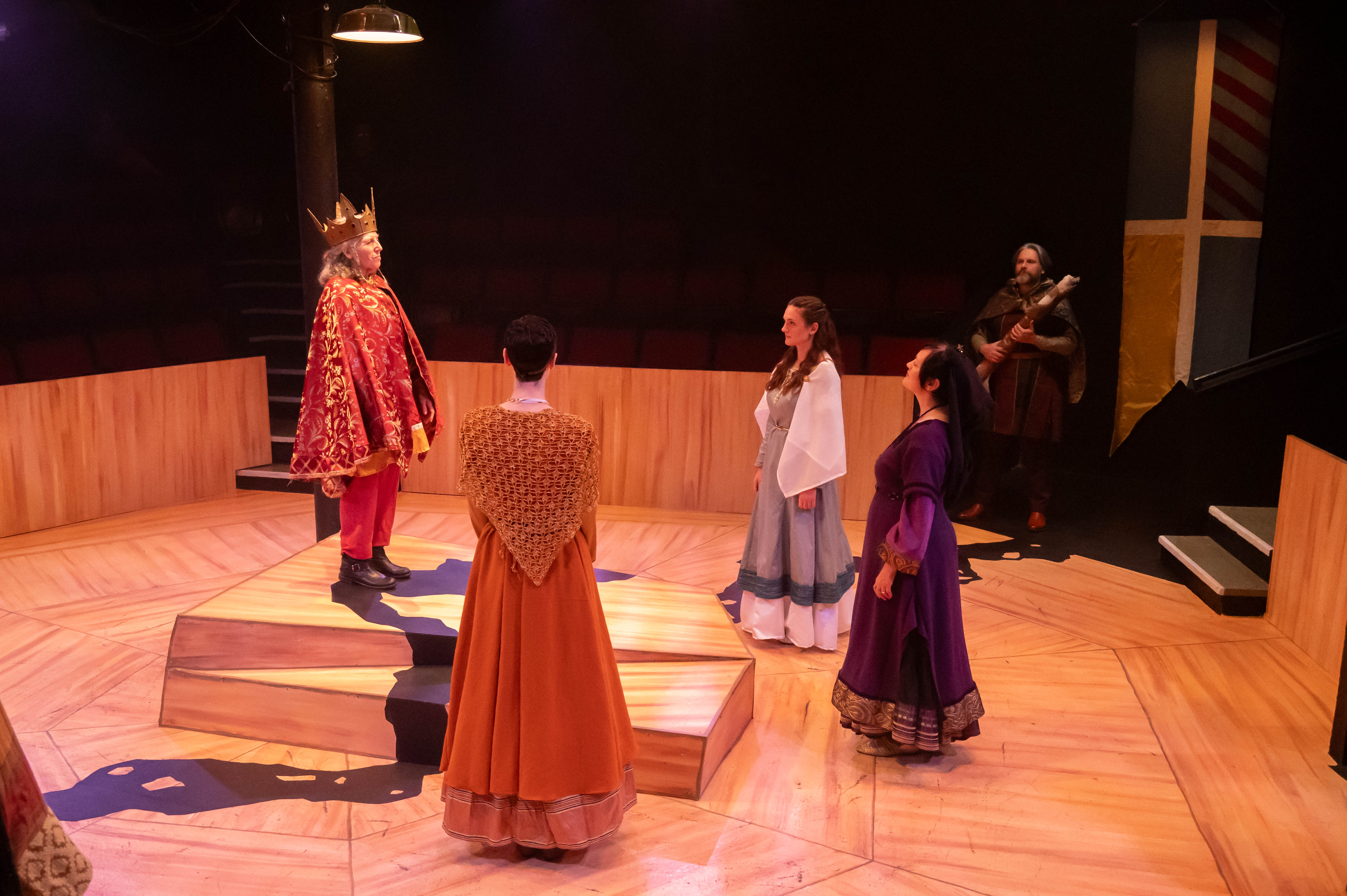 William Shakespeare's King Lear Lets the Crazy Flow at Theatre in